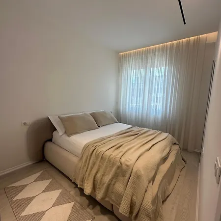 Διαμέρισμα Rildi Luxury *